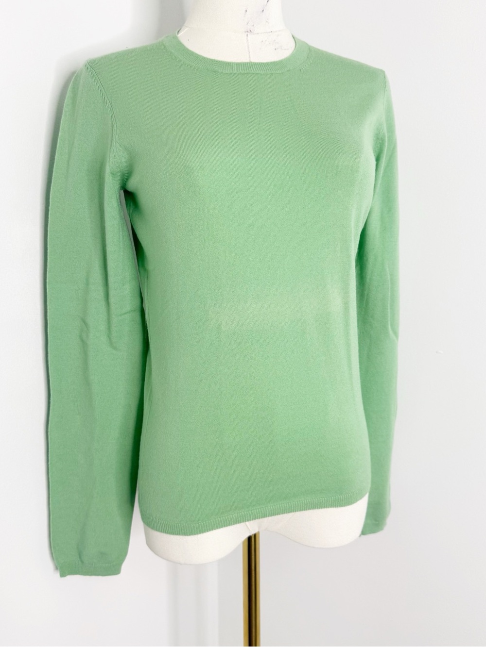 Theory Crewneck Sweater Size M Green Wool Blend Lightweight Knit Flawed